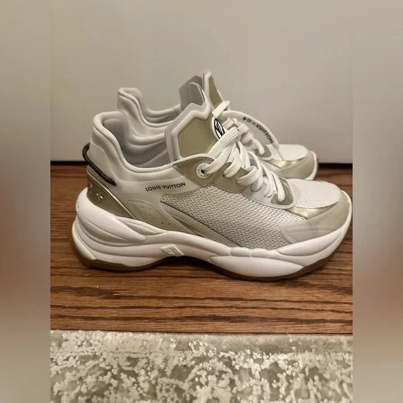 LV Run 55 Sneaker - Picture 9 of 10